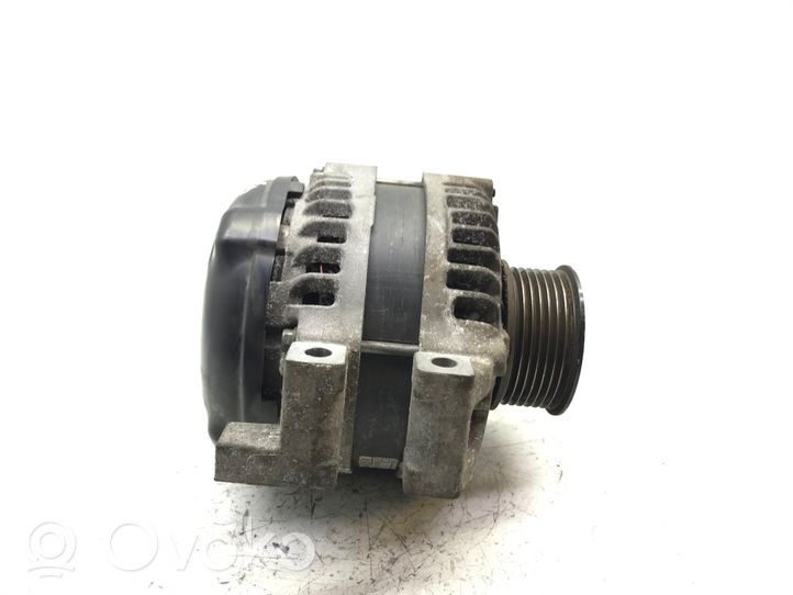 Honda CR-V Alternator 1042101140