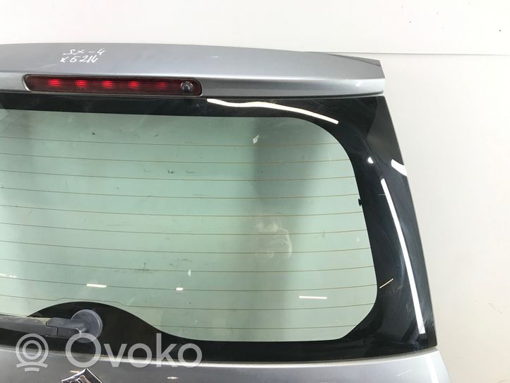 Suzuki SX4 Takaluukun/tavaratilan kansi 