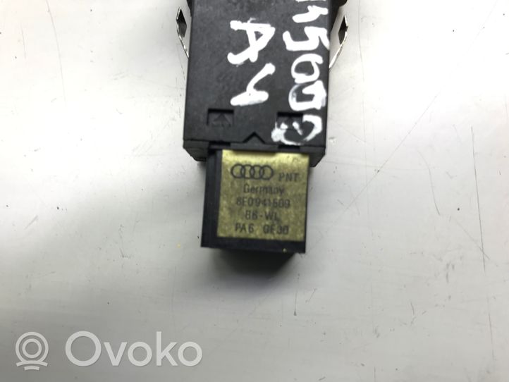 Audi A4 S4 B6 8E 8H Schalter Warnblinkanlage 8F0941509