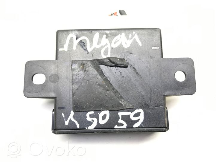 Renault Megane III Boîtier module alarme 4M5418R0A