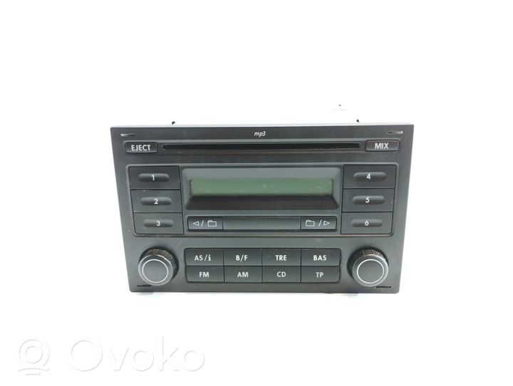 Volkswagen Polo IV 9N3 Unità principale autoradio/CD/DVD/GPS 6Q0035152A