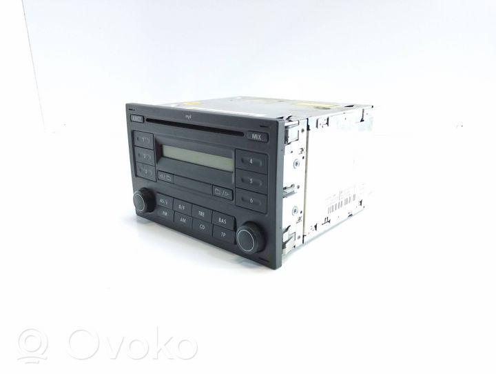 Volkswagen Polo IV 9N3 Unité principale radio / CD / DVD / GPS 6Q0035152A