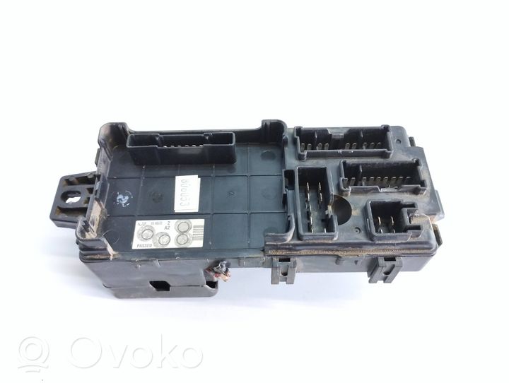 Mitsubishi L200 Module de fusibles PPTD20