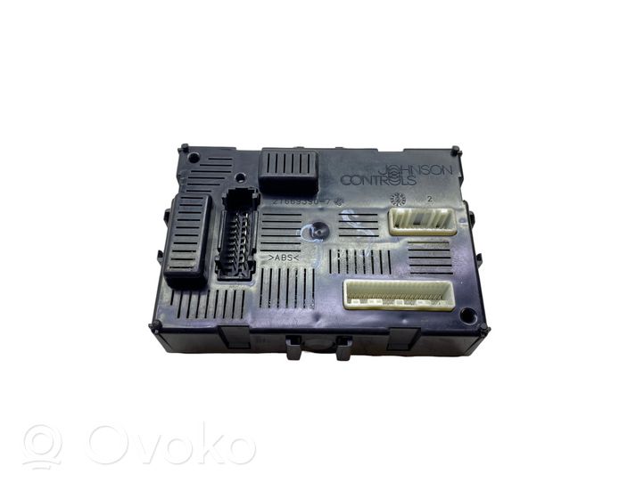 Renault Clio III Kit calculateur ECU et verrouillage 8200504593