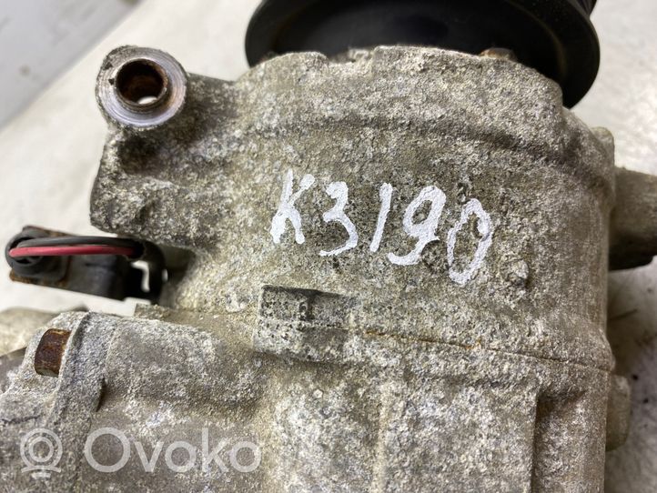 Audi A4 S4 B7 8E 8H Compressore aria condizionata (A/C) (pompa) 4F0260805J