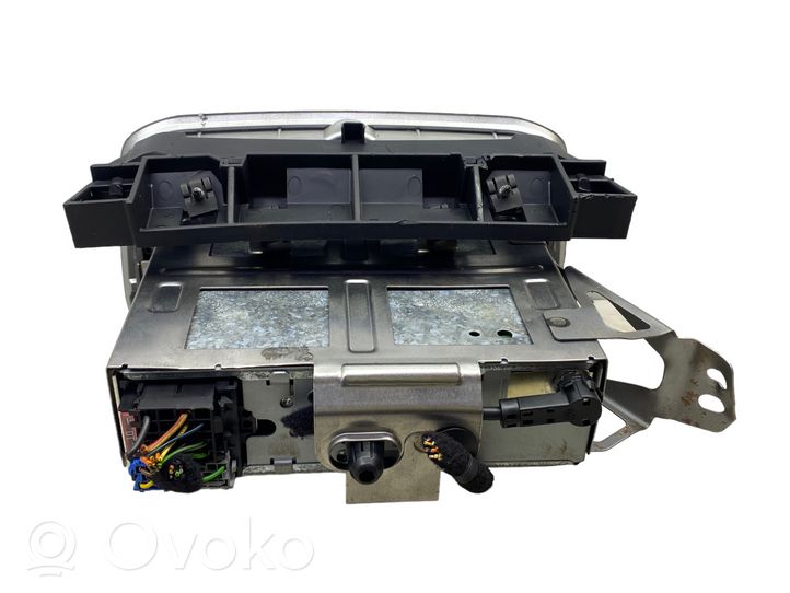 Fiat Punto (199) Panel / Radioodtwarzacz CD/DVD/GPS 7355122480