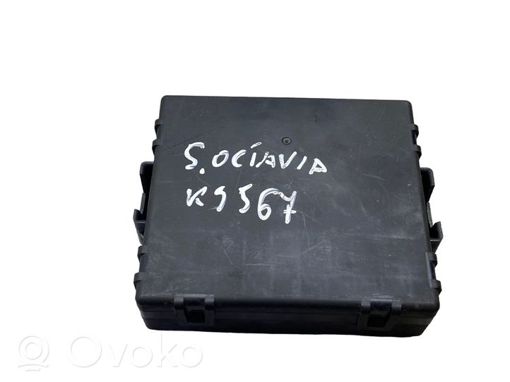 Skoda Octavia Mk3 (5E) Komputer / Sterownik ECU i komplet kluczy 04L907309B
