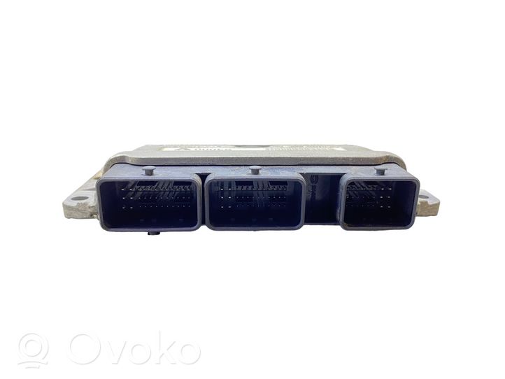 Renault Megane II Komputer / Sterownik ECU i komplet kluczy 8200509552