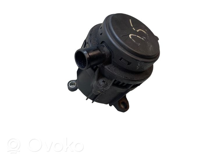 Volkswagen Crafter Odpowietrznik / Separator oleju 076103593A