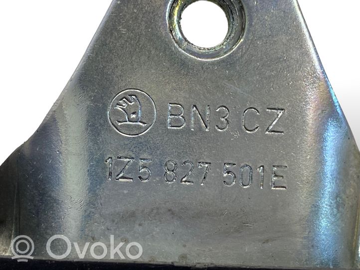 Skoda Octavia Mk2 (1Z) Blocco/chiusura/serratura del portellone posteriore/bagagliaio 1Z5827501E