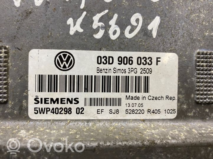 Volkswagen Polo IV 9N3 Centralina/modulo del motore 03D906033F