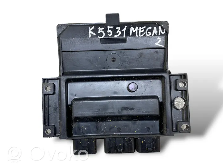 Renault Megane II Calculateur moteur ECU 8200911560