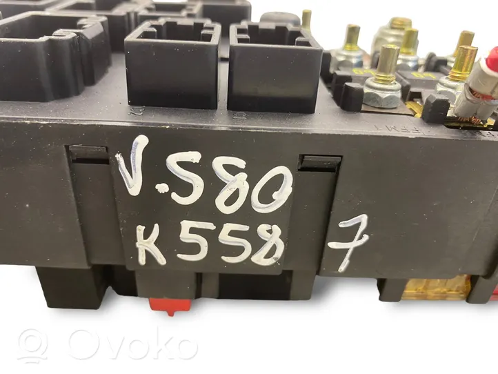 Volvo S80 Saugiklių dėžė (komplektas) 518828009