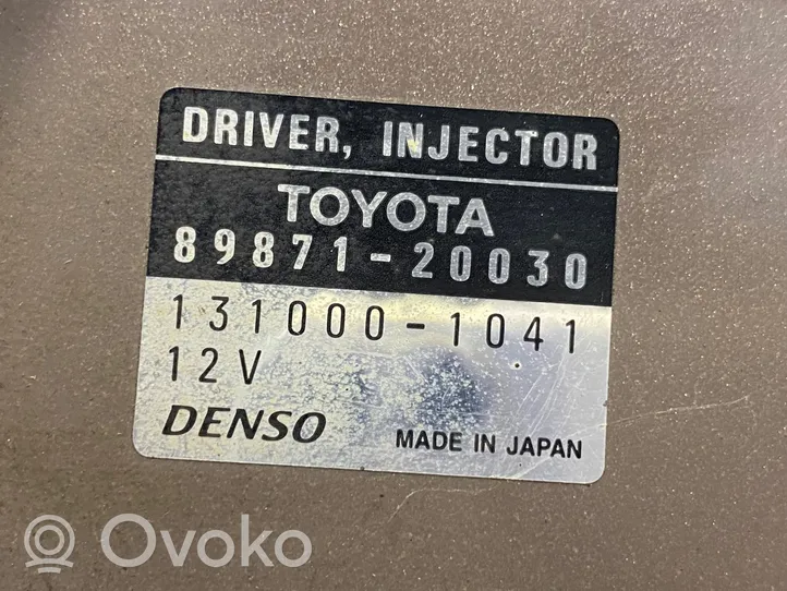Toyota Corolla E120 E130 Centralina/modulo impianto di iniezione 8987120030
