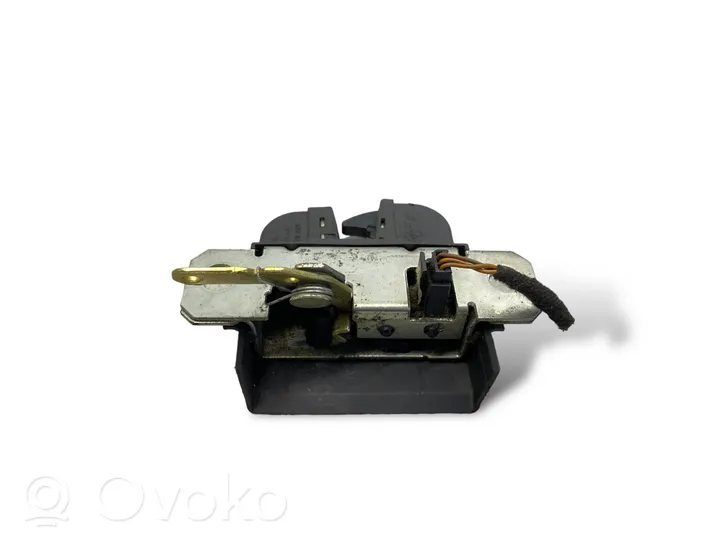 Volkswagen Polo Tailgate/trunk/boot lock/catch/latch 6Q6827505B