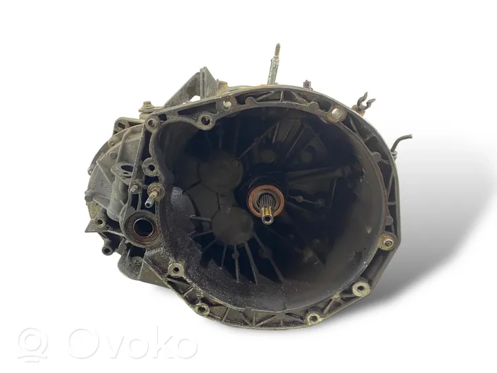 Opel Vivaro Mechaninė 6 pavarų dėžė 7701722863