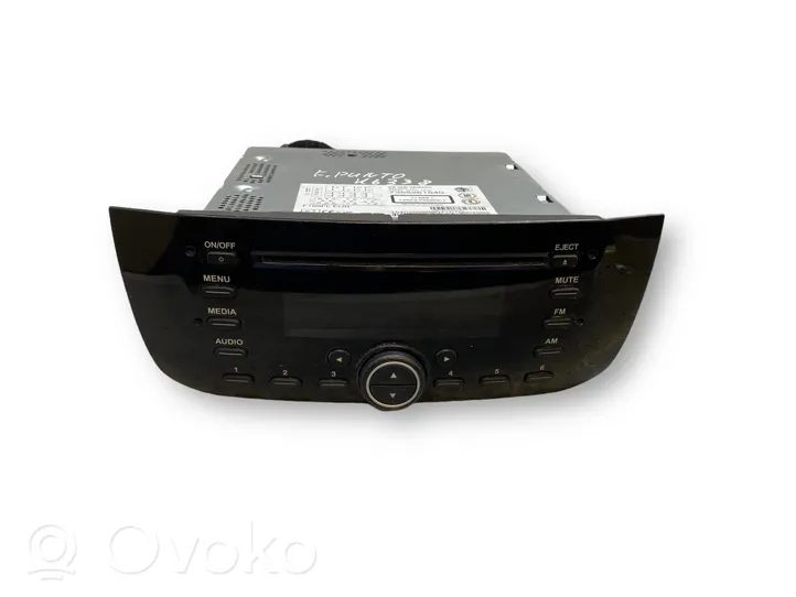 Fiat Punto (199) Radio/CD/DVD/GPS-pääyksikkö 7355261540