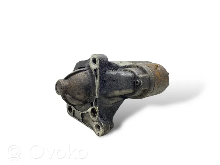 Opel Vivaro Käynnistysmoottori 898493