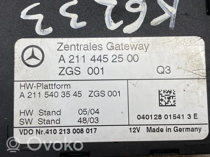 Mercedes-Benz E W211 Oven keskuslukituksen ohjausyksikön moduuli A2115403545