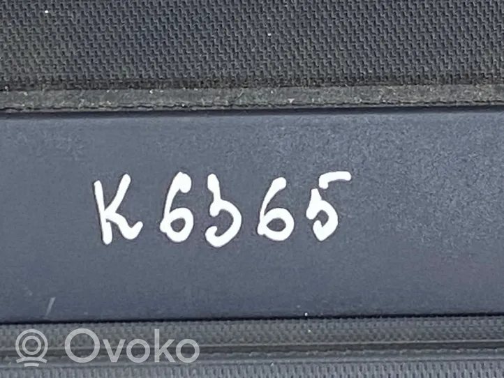 Skoda Fabia Mk2 (5J) Plage arrière couvre-bagages 5J9867871