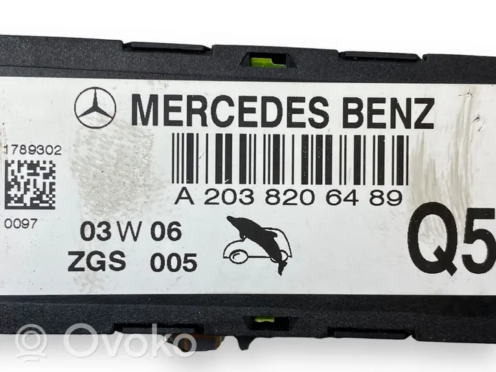 Mercedes-Benz C W203 Amplificateur d'antenne A2038206489