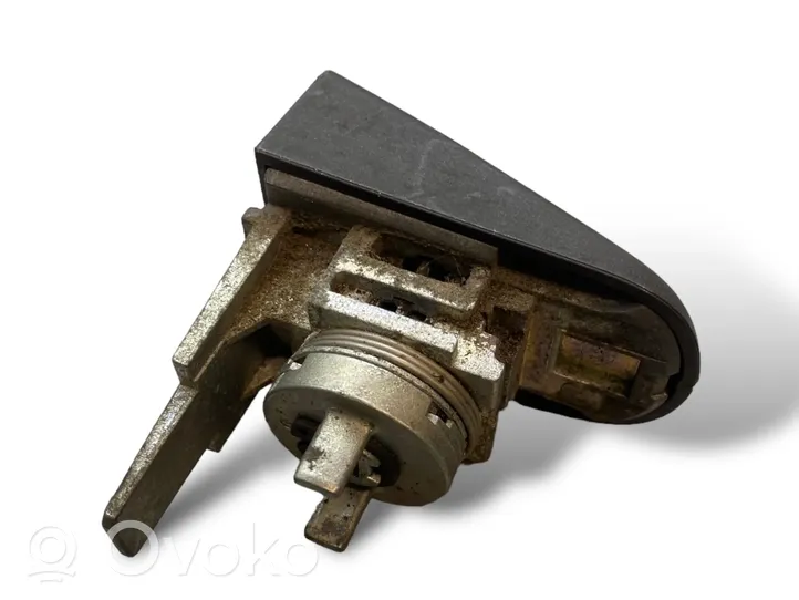 Ford C-MAX I Ignition lock 3M513F880AC