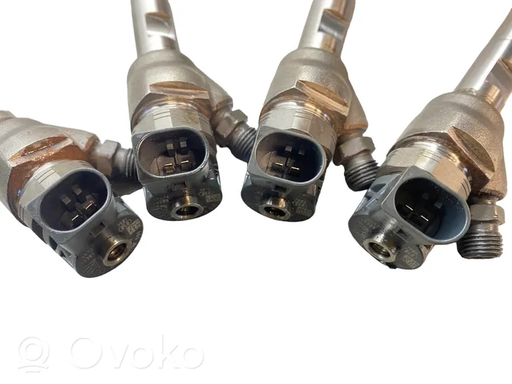 Toyota Verso Fuel injectors set 0445110599