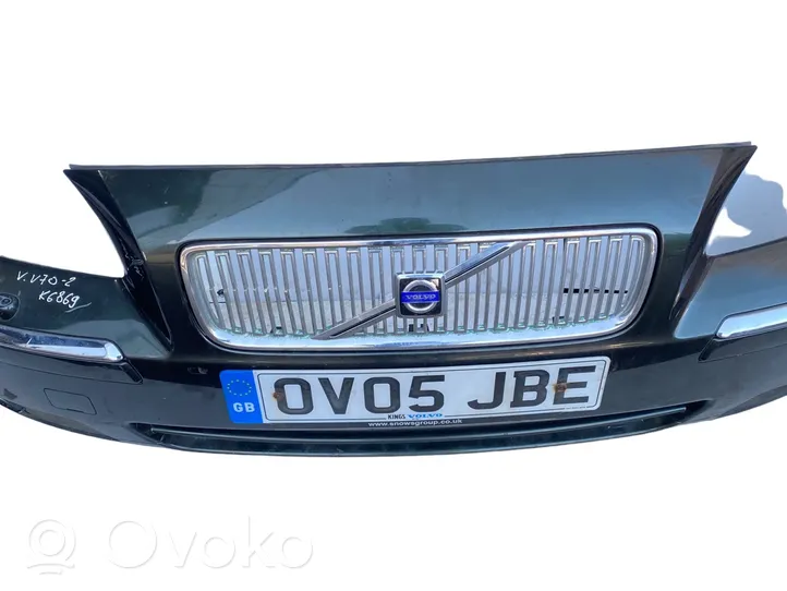 Volvo V70 Etupuskuri 