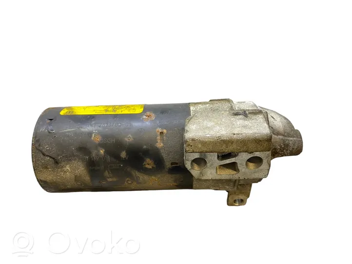 BMW 1 E82 E88 Starter motor 7823700