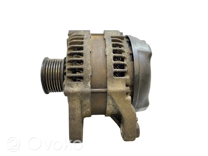 Suzuki Grand Vitara II Generatore/alternatore 1042104660