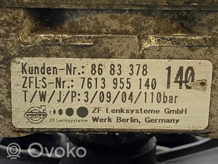 Volvo S40, V40 Pompe de direction assistée 8683378