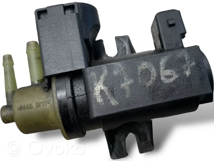 Opel Zafira B Turbo solenoid valve 8981056561