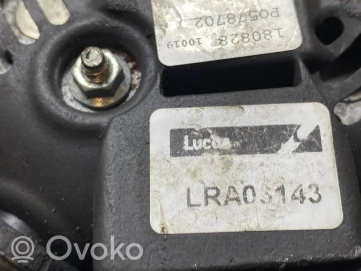 Ford C-MAX I Alternador 10019