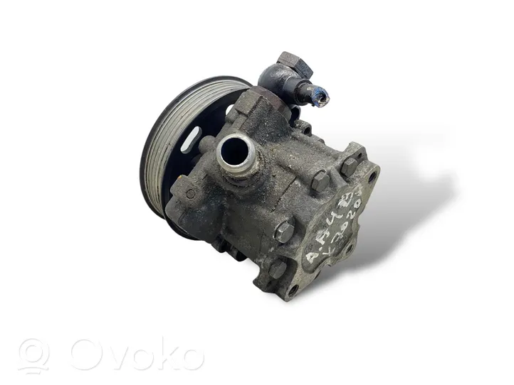 Audi A4 S4 B7 8E 8H Vairo stiprintuvo siurblys 8E0145155N