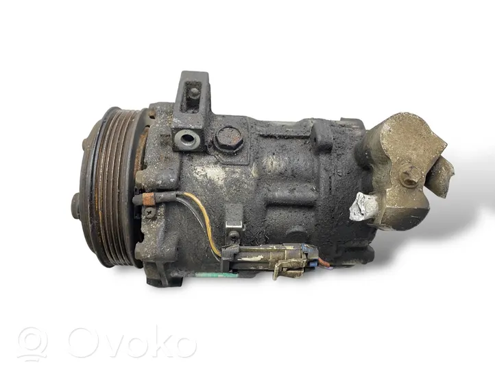 Opel Vectra C Compresor (bomba) del aire acondicionado (A/C)) 13217307