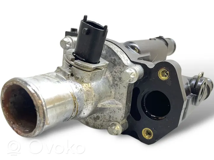 Opel Vectra C Alloggiamento termostato 12992383