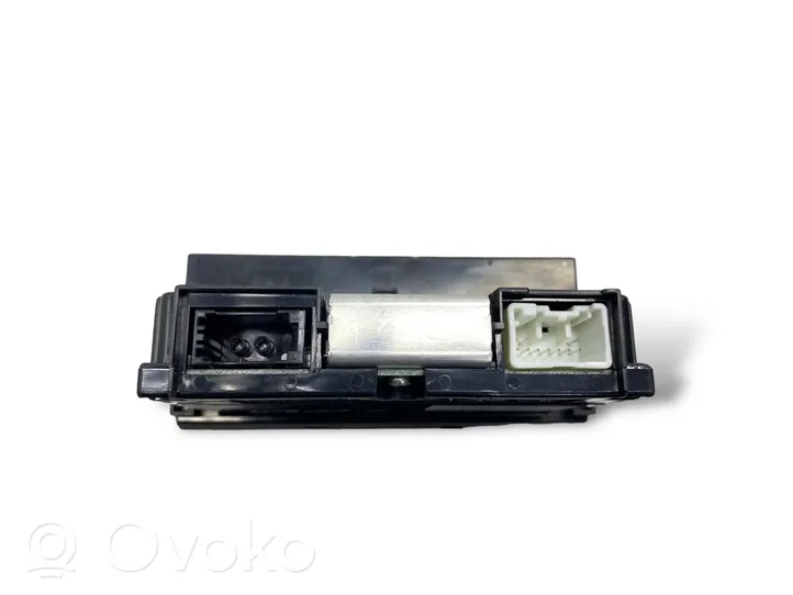 Volvo C30 Monitori/näyttö/pieni näyttö 30797719