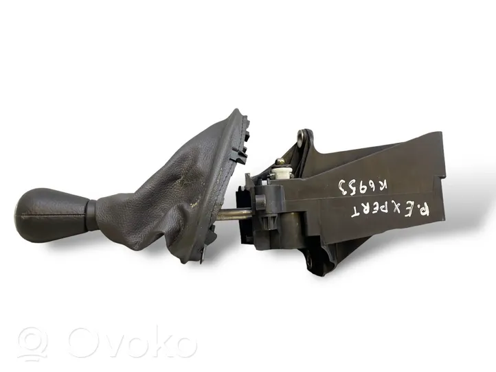 Peugeot Expert Gear selector/shifter in gearbox 3651844