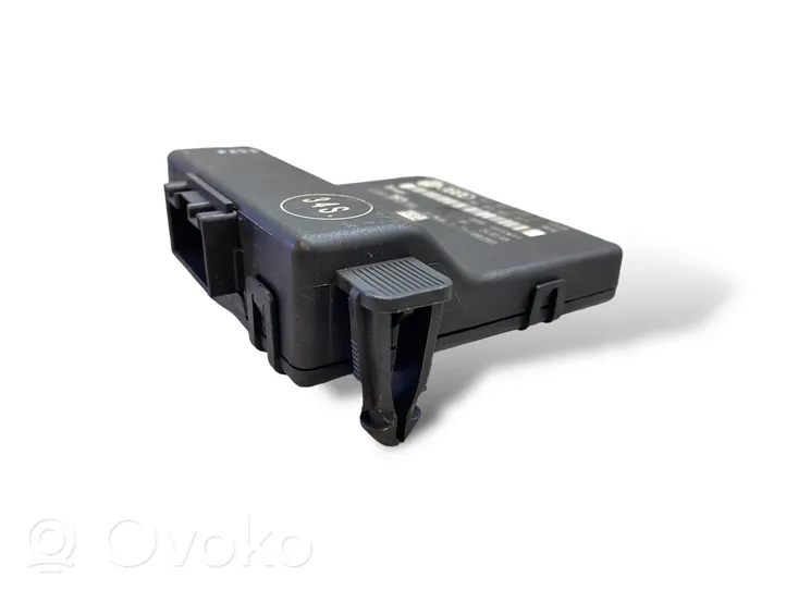 Audi A3 S3 A3 Sportback 8P Gateway control module 403948