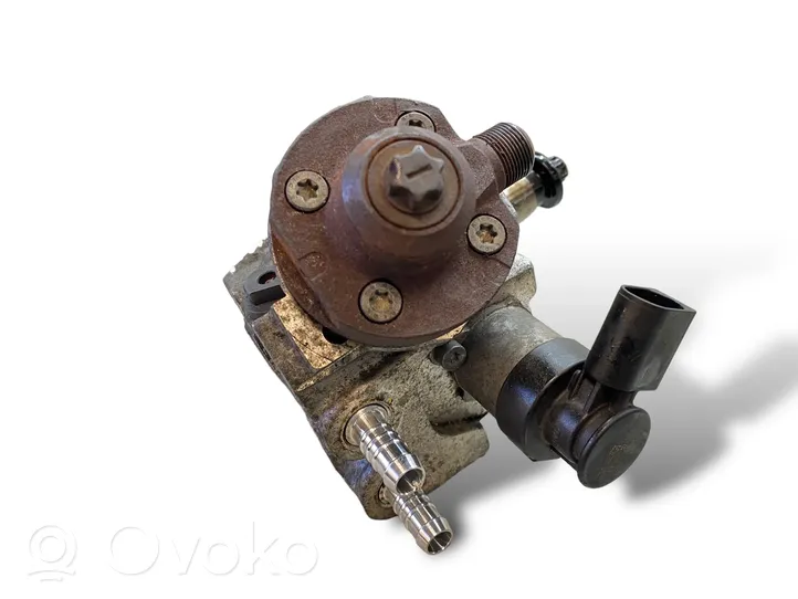 BMW 5 F10 F11 Fuel injection high pressure pump 7810696