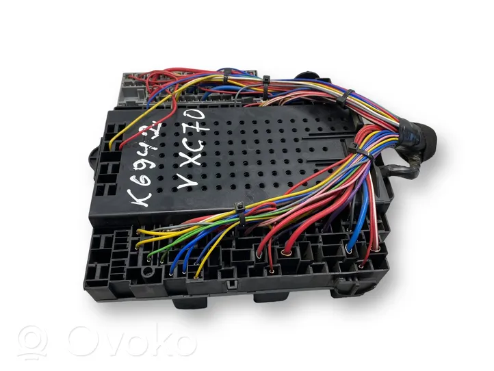 Volvo XC70 Komputer / Sterownik ECU i komplet kluczy 30637733A