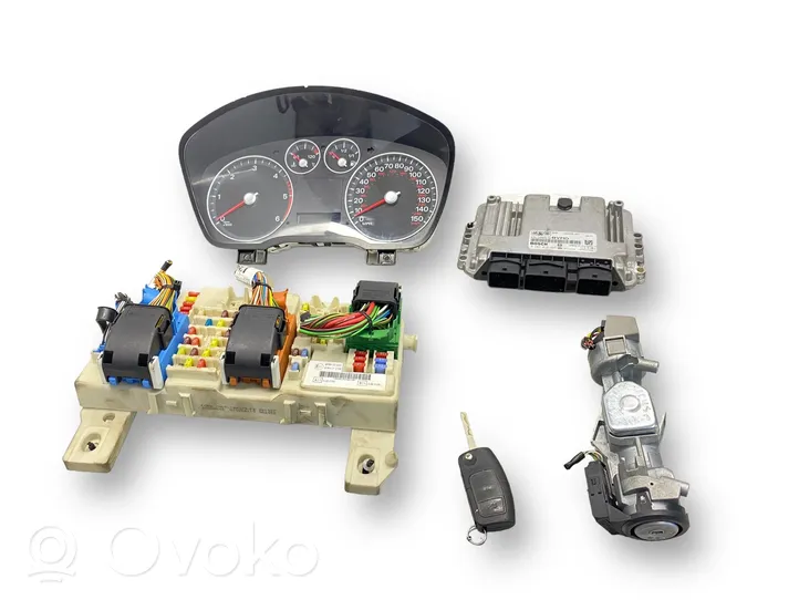 Ford C-MAX I Kit centralina motore ECU e serratura 8M5112A650MD