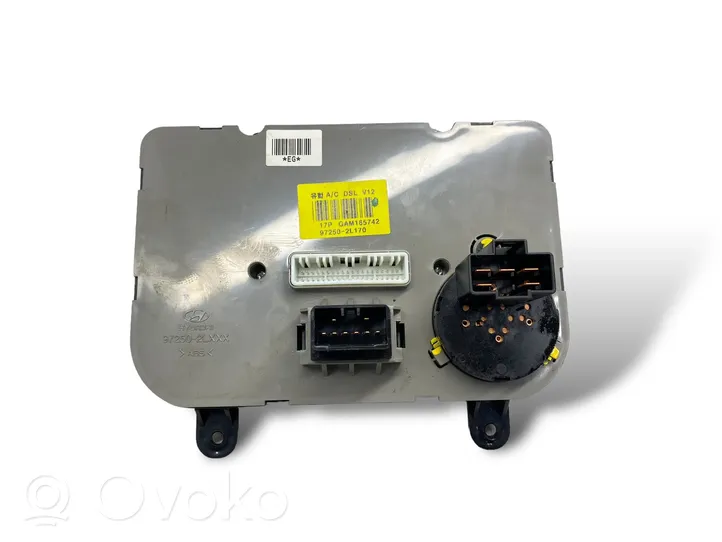 Hyundai i30 Climate control unit 972502LXXX