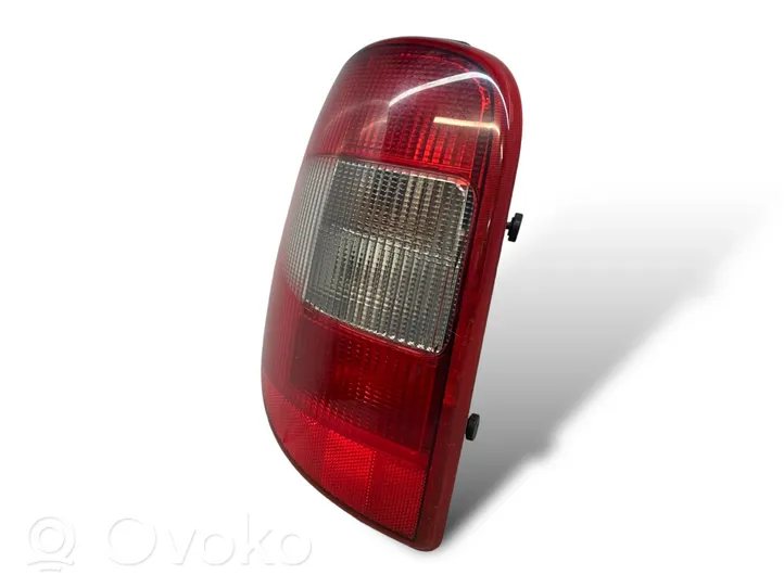 Chrysler Grand Voyager IV Lampa tylna 153671