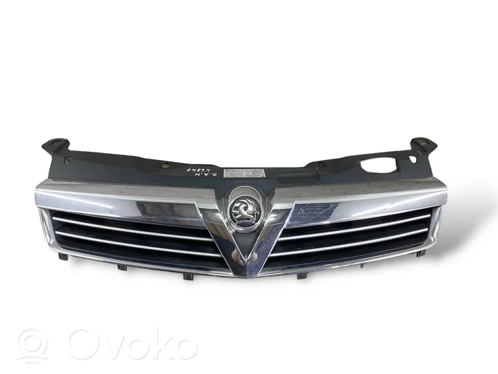 Opel Astra H Rejilla superior del radiador del parachoques delantero 461088395