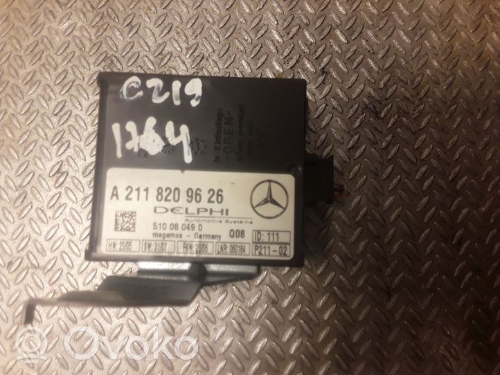 Mercedes-Benz CLS C219 Hälytyksen ohjainlaite/moduuli 2118209626