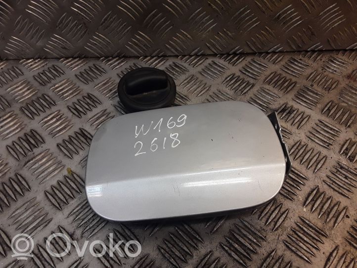 Mercedes-Benz A W169 Polttoainesäiliön korkin suoja 1245849917