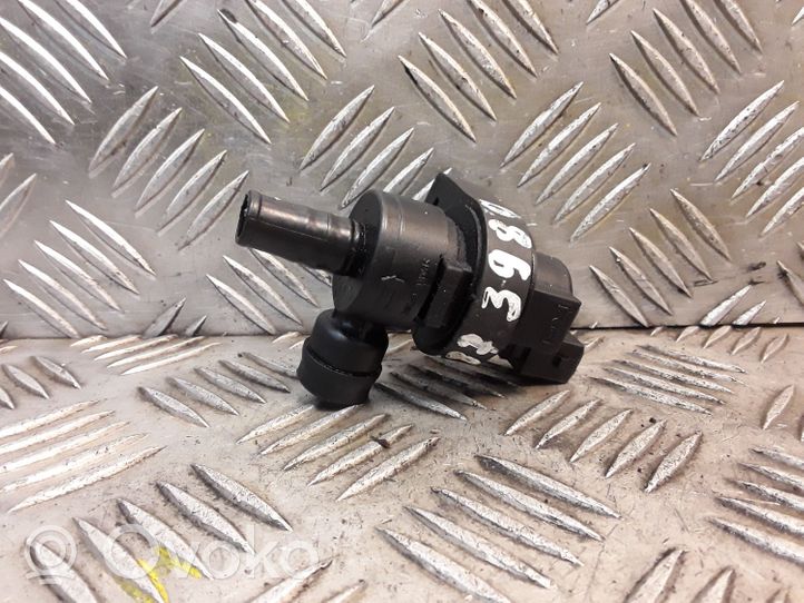 BMW 1 E81 E87 Valve de freinage 7512581