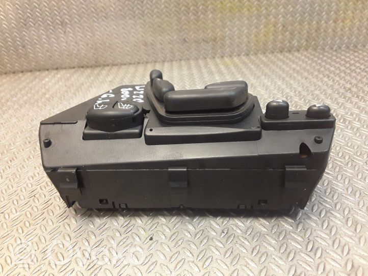 Mercedes-Benz S W220 Seat memory switch 2208215558