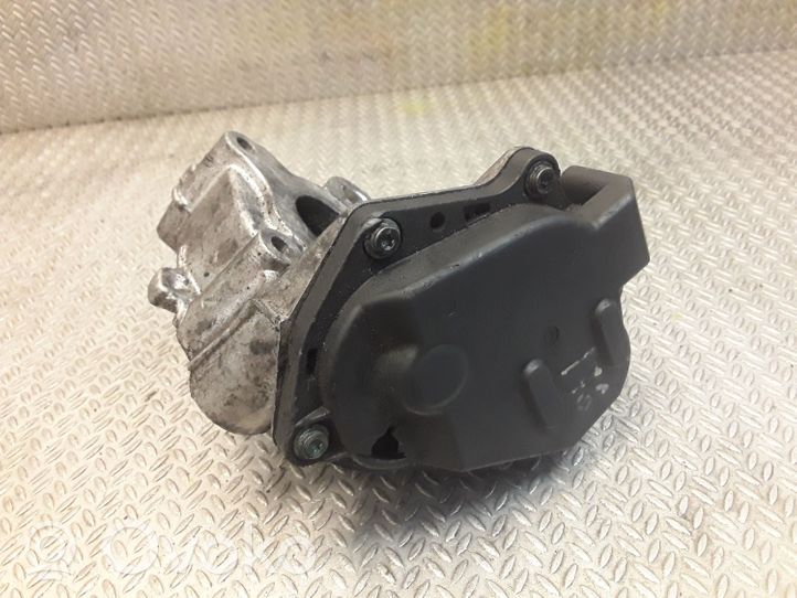 Mercedes-Benz A W176 EGR-venttiili 6511400760